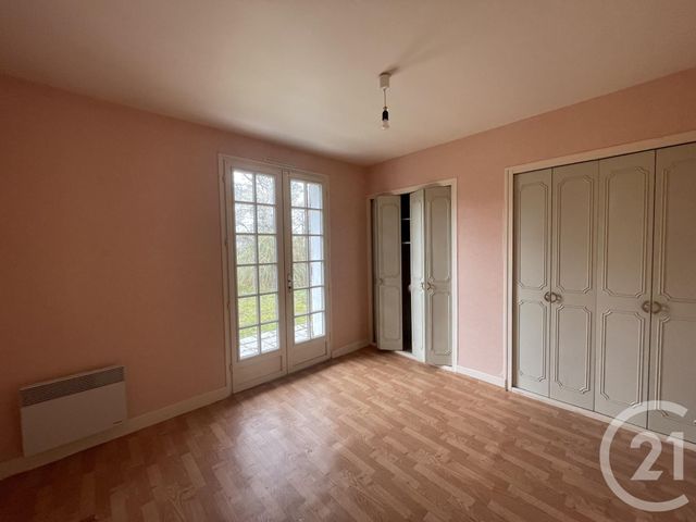 Afficher la photo en grand maison à vendre - 4 pièces - 95.0 m2 - MONTPON MENESTEROL - 24 - AQUITAINE - Century 21 Vallée De L'Isle