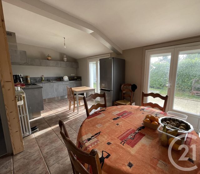 Afficher la photo en grand maison à vendre - 3 pièces - 100.0 m2 - MONTPON MENESTEROL - 24 - AQUITAINE - Century 21 Vallée De L'Isle