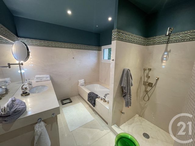 maison à vendre - 7 pièces - 210.0 m2 - MUSSIDAN - 24 - AQUITAINE - Century 21 Vallée De L'Isle