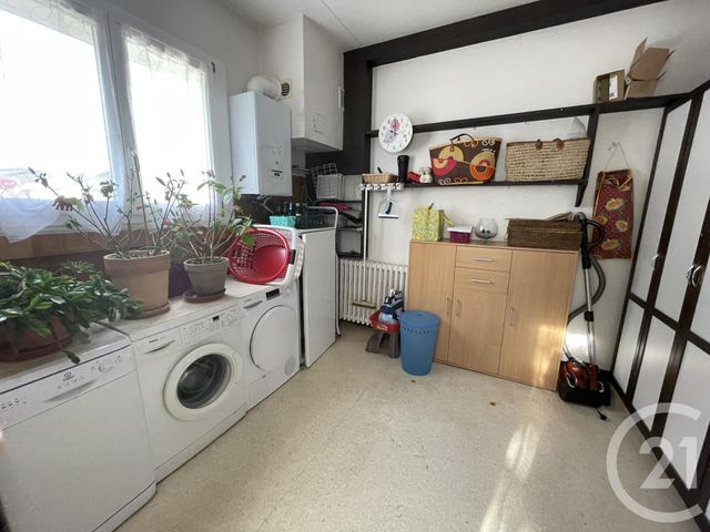 Afficher la photo en grand maison à vendre - 4 pièces - 140.0 m2 - MONTPON MENESTEROL - 24 - AQUITAINE - Century 21 Vallée De L'Isle