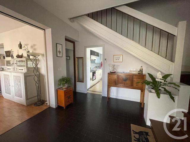 Afficher la photo en grand maison à vendre - 4 pièces - 140.0 m2 - MONTPON MENESTEROL - 24 - AQUITAINE - Century 21 Vallée De L'Isle
