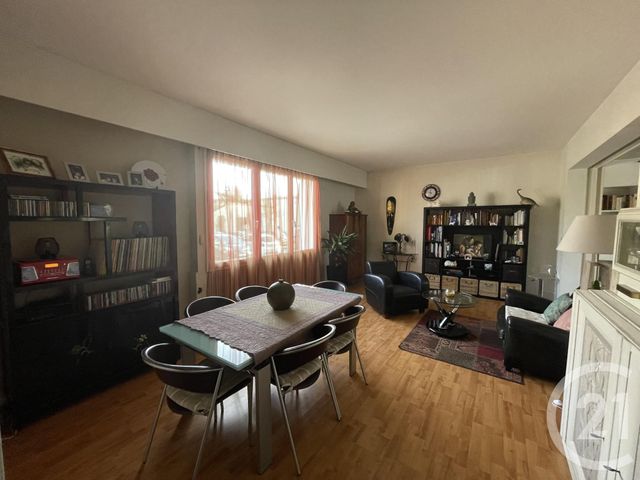 Afficher la photo en grand maison à vendre - 4 pièces - 140.0 m2 - MONTPON MENESTEROL - 24 - AQUITAINE - Century 21 Vallée De L'Isle