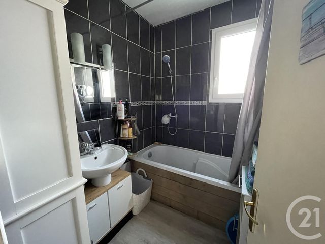 maison à vendre - 6 pièces - 140.9 m2 - MONTPON MENESTEROL - 24 - AQUITAINE - Century 21 Vallée De L'Isle