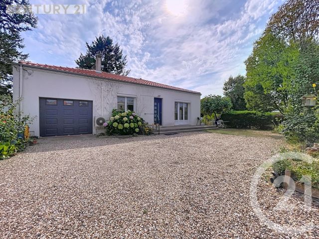 Afficher la photo en grand maison à vendre - 3 pièces - 80.9 m2 - MONTPON MENESTEROL - 24 - AQUITAINE - Century 21 Vallée De L'Isle