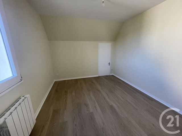 Afficher la photo en grand maison à vendre - 4 pièces - 97.5 m2 - MONTPON MENESTEROL - 24 - AQUITAINE - Century 21 Vallée De L'Isle