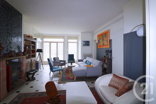 maison à vendre - 9 pièces - 275.0 m2 - MONTPON MENESTEROL - 24 - AQUITAINE - Century 21 Vallée De L'Isle