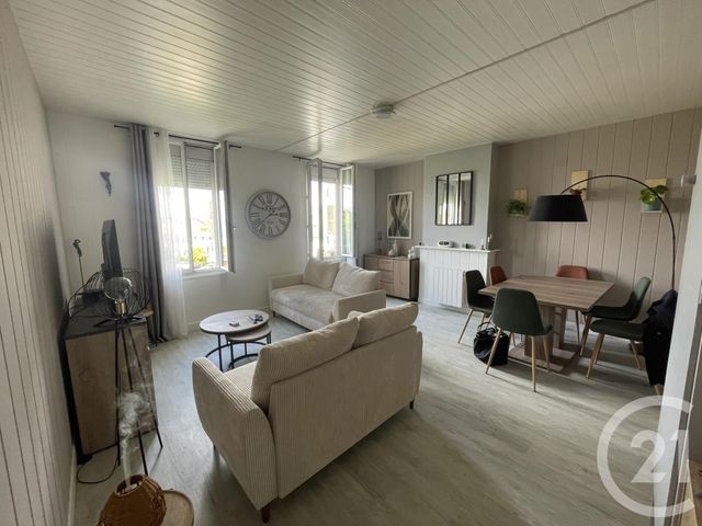 Appartement F2 à louer - 2 pièces - 52.0 m2 - MONTPON MENESTEROL - 24 - AQUITAINE - Century 21 Vallée De L'Isle
