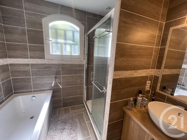 maison à vendre - 5 pièces - 145.99 m2 - MONTPON MENESTEROL - 24 - AQUITAINE - Century 21 Vallée De L'Isle