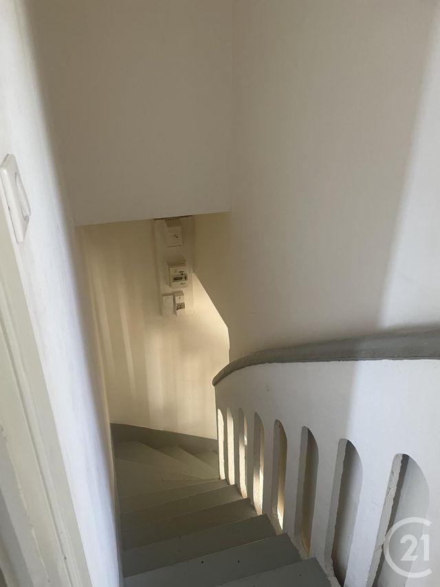 maison à louer - 3 pièces - 77.0 m2 - MONTPON MENESTEROL - 24 - AQUITAINE - Century 21 Vallée De L'Isle