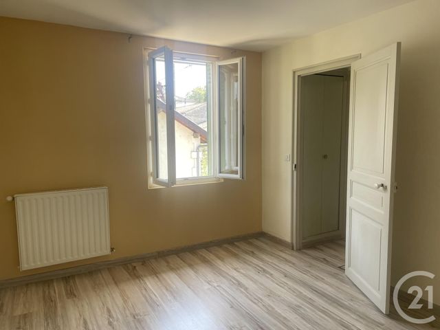 maison à louer - 3 pièces - 77.0 m2 - MONTPON MENESTEROL - 24 - AQUITAINE - Century 21 Vallée De L'Isle