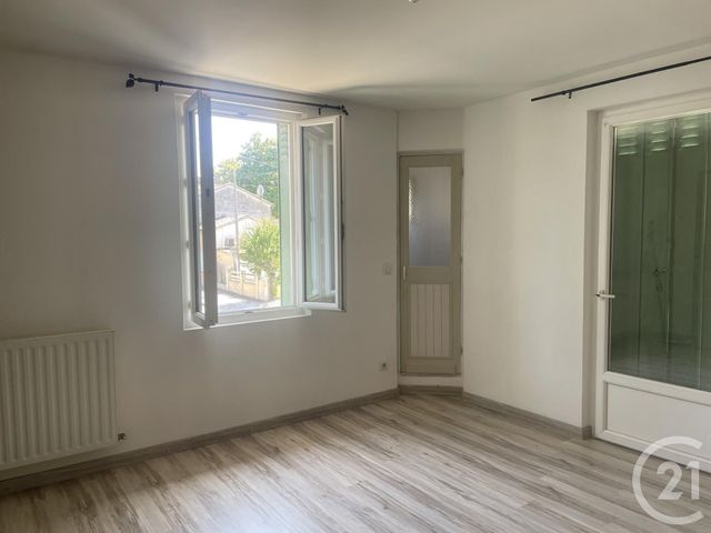 maison à louer - 3 pièces - 77.0 m2 - MONTPON MENESTEROL - 24 - AQUITAINE - Century 21 Vallée De L'Isle