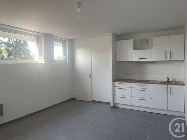 Appartement F2 à louer - 2 pièces - 36.0 m2 - MONTPON MENESTEROL - 24 - AQUITAINE - Century 21 Vallée De L'Isle