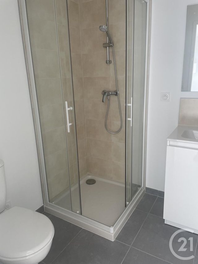 Appartement Studio à louer - 1 pièce - 19.6 m2 - MONTPON MENESTEROL - 24 - AQUITAINE - Century 21 Vallée De L'Isle