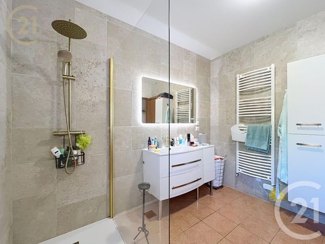 maison à vendre - 4 pièces - 150.0 m2 - MENESPLET - 24 - AQUITAINE - Century 21 Vallée De L'Isle