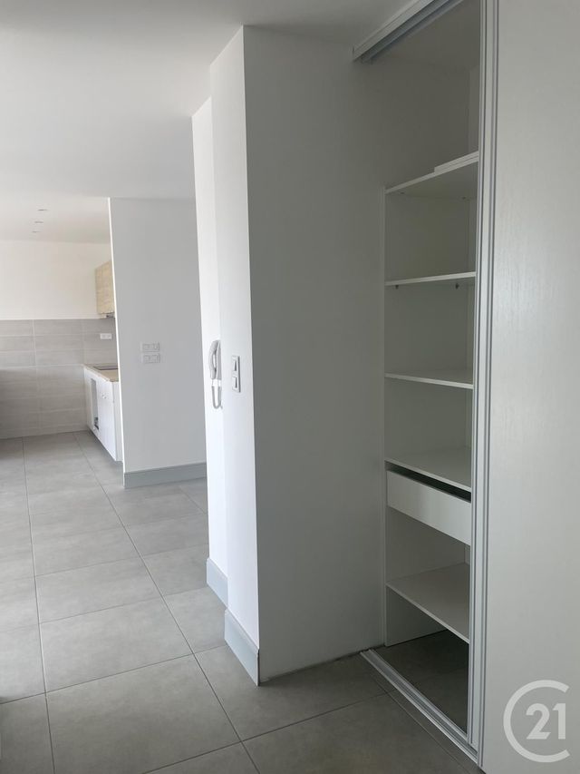 Appartement à louer - 4 pièces - 105.3 m2 - MONTPON MENESTEROL - 24 - AQUITAINE - Century 21 Vallée De L'Isle