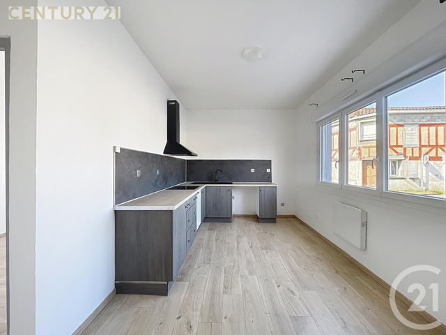 immeuble à vendre - 317.5 m2 - MONTPON MENESTEROL - 24 - AQUITAINE - Century 21 Vallée De L'Isle