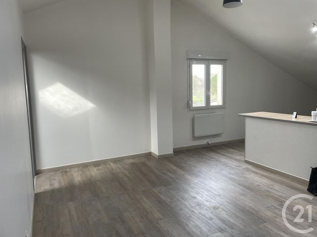 Afficher la photo en grand Appartement F2 à louer - 2 pièces - 37.2 m2 - MONTPON MENESTEROL - 24 - AQUITAINE - Century 21 Vallée De L'Isle