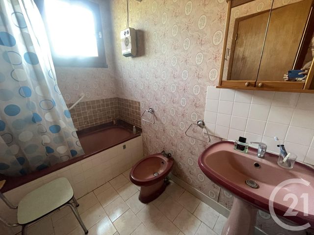 Afficher la photo en grand maison à vendre - 3 pièces - 74.0 m2 - MONTPON MENESTEROL - 24 - AQUITAINE - Century 21 Vallée De L'Isle