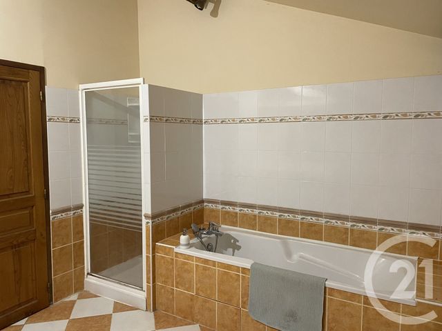 maison à louer - 5 pièces - 236.0 m2 - MUSSIDAN - 24 - AQUITAINE - Century 21 Vallée De L'Isle