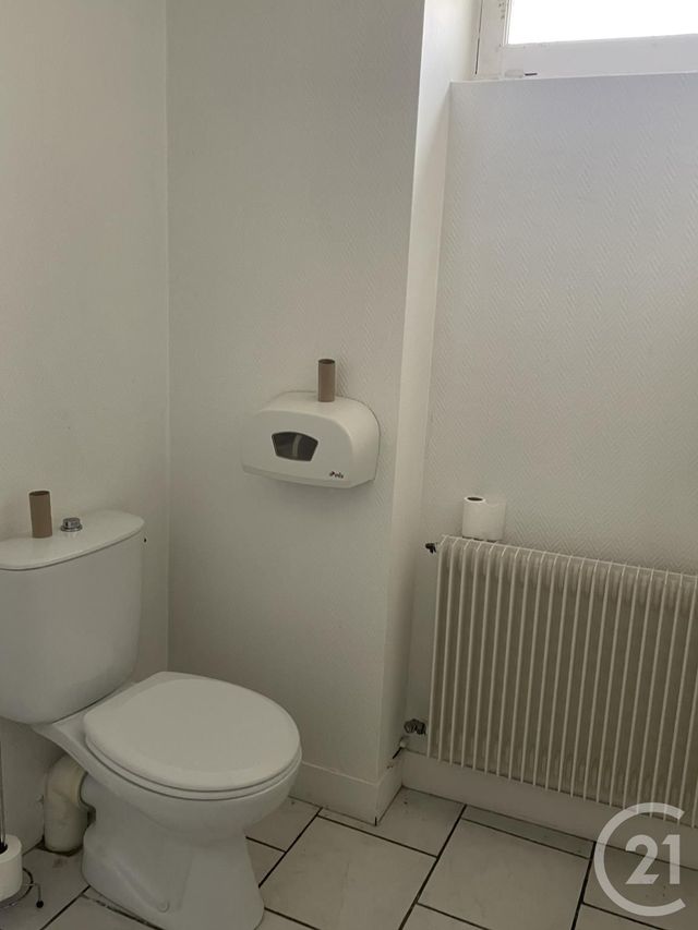 Appartement à louer - 6 pièces - 90.0 m2 - MONTPON MENESTEROL - 24 - AQUITAINE - Century 21 Vallée De L'Isle