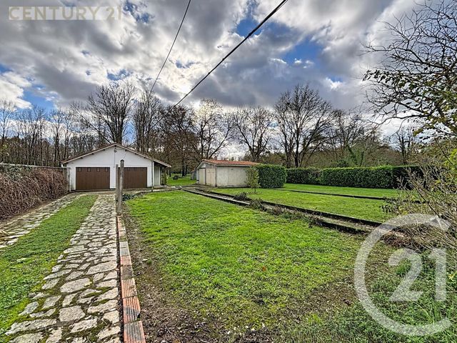 maison à vendre - 6 pièces - 105.9 m2 - MONTPON MENESTEROL - 24 - AQUITAINE - Century 21 Vallée De L'Isle