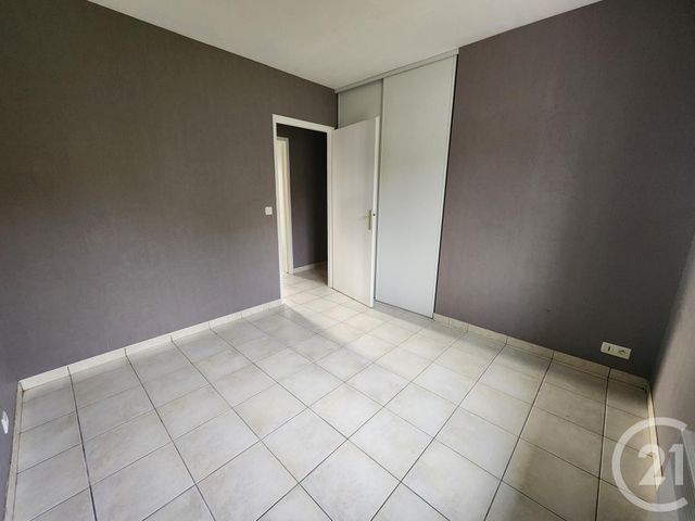 maison à louer - 4 pièces - 80.0 m2 - MONTPON MENESTEROL - 24 - AQUITAINE - Century 21 Vallée De L'Isle