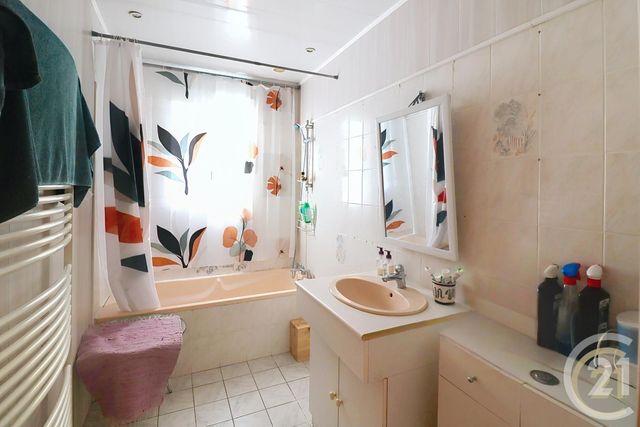 maison à vendre - 9 pièces - 163.0 m2 - MONTPON MENESTEROL - 24 - AQUITAINE - Century 21 Vallée De L'Isle