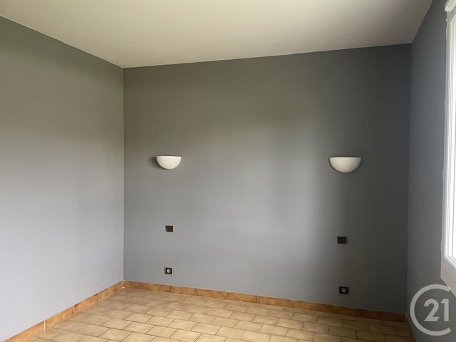 maison à louer - 3 pièces - 78.0 m2 - MONTPON MENESTEROL - 24 - AQUITAINE - Century 21 Vallée De L'Isle