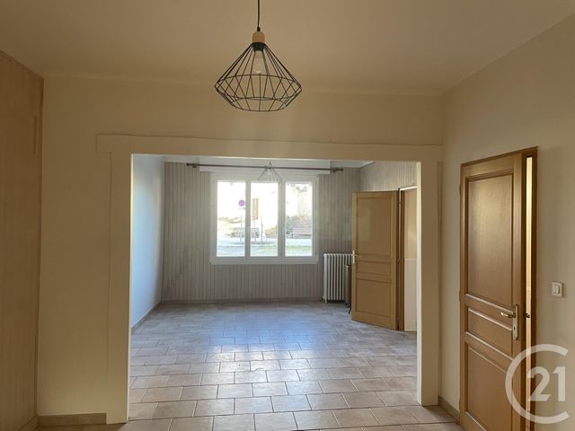 maison à louer - 5 pièces - 140.0 m2 - MONTPON MENESTEROL - 24 - AQUITAINE - Century 21 Vallée De L'Isle