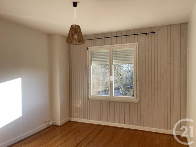 maison à louer - 5 pièces - 140.0 m2 - MONTPON MENESTEROL - 24 - AQUITAINE - Century 21 Vallée De L'Isle