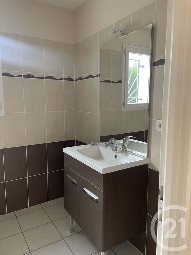 maison à louer - 4 pièces - 91.0 m2 - MONTPON MENESTEROL - 24 - AQUITAINE - Century 21 Vallée De L'Isle