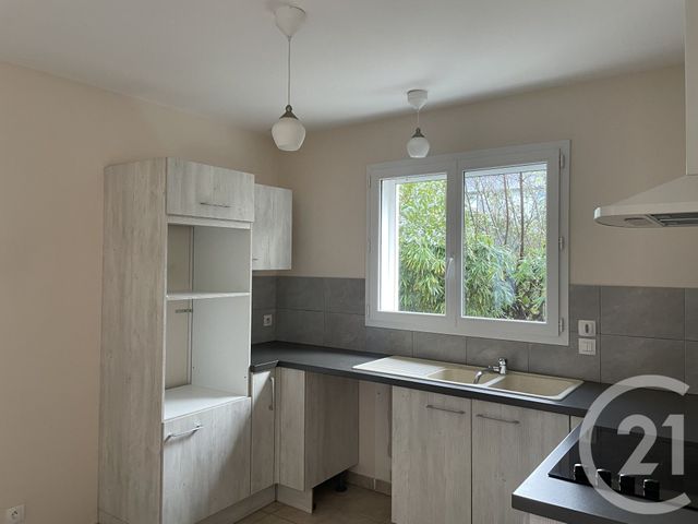 maison à louer - 4 pièces - 91.0 m2 - MONTPON MENESTEROL - 24 - AQUITAINE - Century 21 Vallée De L'Isle