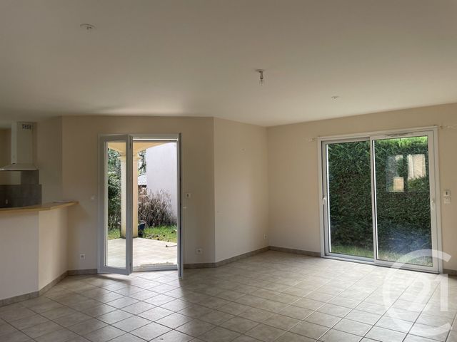 maison à louer - 4 pièces - 91.0 m2 - MONTPON MENESTEROL - 24 - AQUITAINE - Century 21 Vallée De L'Isle