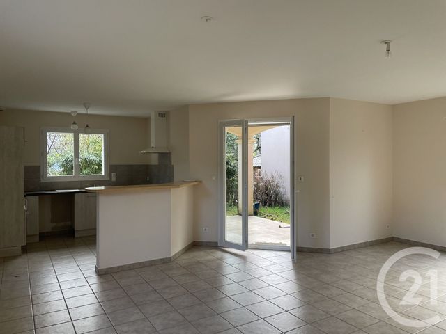 maison à louer - 4 pièces - 91.0 m2 - MONTPON MENESTEROL - 24 - AQUITAINE - Century 21 Vallée De L'Isle