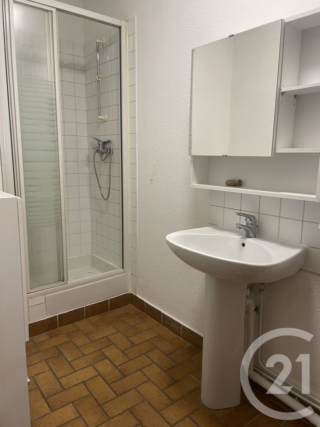 maison à louer - 3 pièces - 60.2 m2 - MONTPON MENESTEROL - 24 - AQUITAINE - Century 21 Vallée De L'Isle