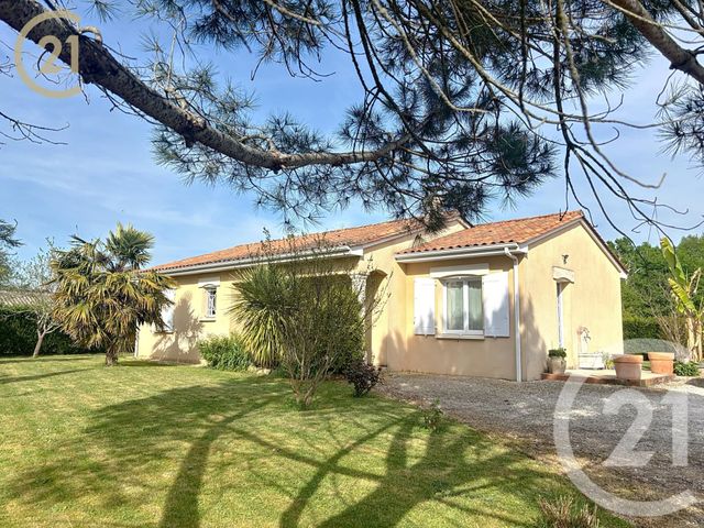 maison à vendre - 4 pièces - 93.5 m2 - MONTPON MENESTEROL - 24 - AQUITAINE - Century 21 Vallée De L'Isle