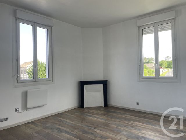Appartement F2 à louer - 2 pièces - 44.65 m2 - MONTPON MENESTEROL - 24 - AQUITAINE - Century 21 Vallée De L'Isle