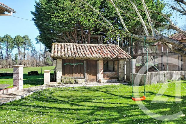 maison à vendre - 9 pièces - 212.0 m2 - ST ANDRE DE DOUBLE - 24 - AQUITAINE - Century 21 Vallée De L'Isle