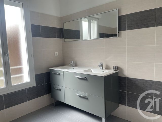 maison à louer - 4 pièces - 93.01 m2 - MUSSIDAN - 24 - AQUITAINE - Century 21 Vallée De L'Isle