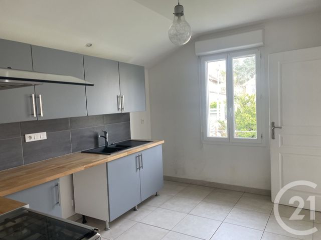 maison à louer - 4 pièces - 93.01 m2 - MUSSIDAN - 24 - AQUITAINE - Century 21 Vallée De L'Isle