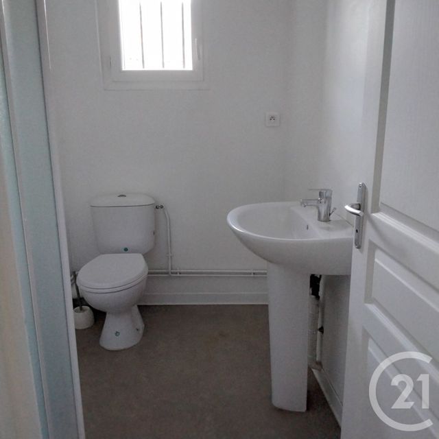 Appartement F3 à louer - 3 pièces - 72.6 m2 - MUSSIDAN - 24 - AQUITAINE - Century 21 Vallée De L'Isle