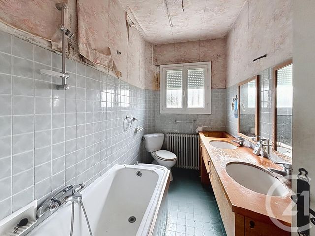 maison à vendre - 8 pièces - 149.2 m2 - MONTPON MENESTEROL - 24 - AQUITAINE - Century 21 Vallée De L'Isle