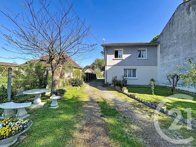 maison à vendre - 6 pièces - 124.2 m2 - MONTPON MENESTEROL - 24 - AQUITAINE - Century 21 Vallée De L'Isle