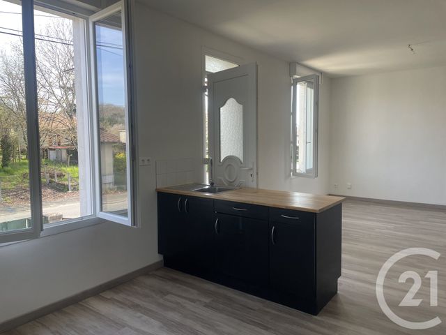 maison à louer - 5 pièces - 96.0 m2 - MUSSIDAN - 24 - AQUITAINE - Century 21 Vallée De L'Isle