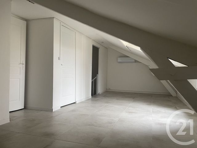 Appartement à louer - 2 pièces - 50.0 m2 - MUSSIDAN - 24 - AQUITAINE - Century 21 Vallée De L'Isle