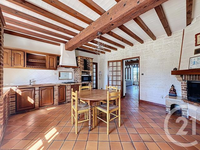 maison à vendre - 8 pièces - 191.5 m2 - LE PIZOU - 24 - AQUITAINE - Century 21 Vallée De L'Isle