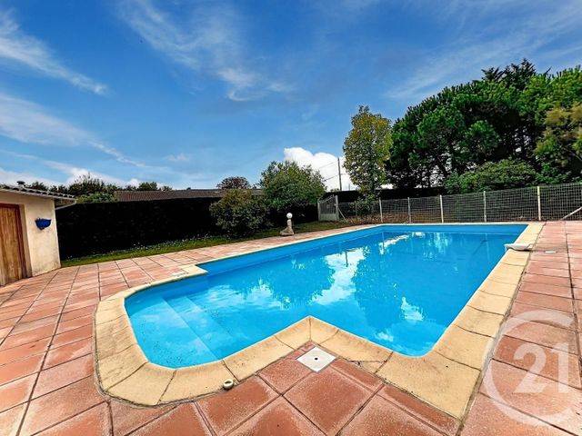maison à vendre - 8 pièces - 191.5 m2 - LE PIZOU - 24 - AQUITAINE - Century 21 Vallée De L'Isle