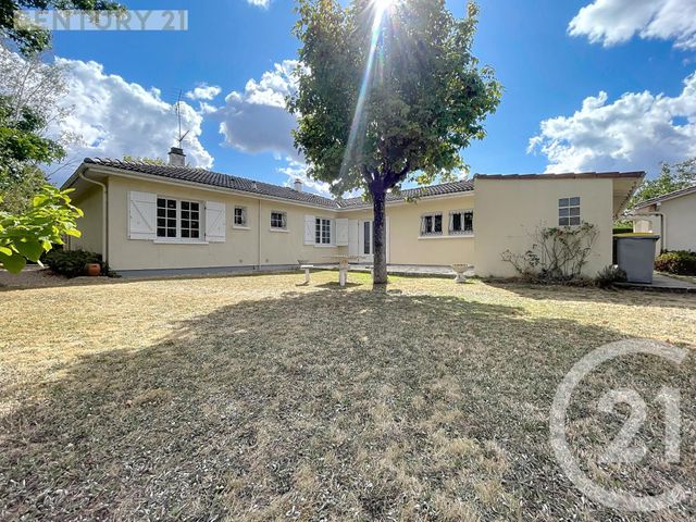 maison à vendre - 5 pièces - 121.24 m2 - MONTPON MENESTEROL - 24 - AQUITAINE - Century 21 Vallée De L'Isle