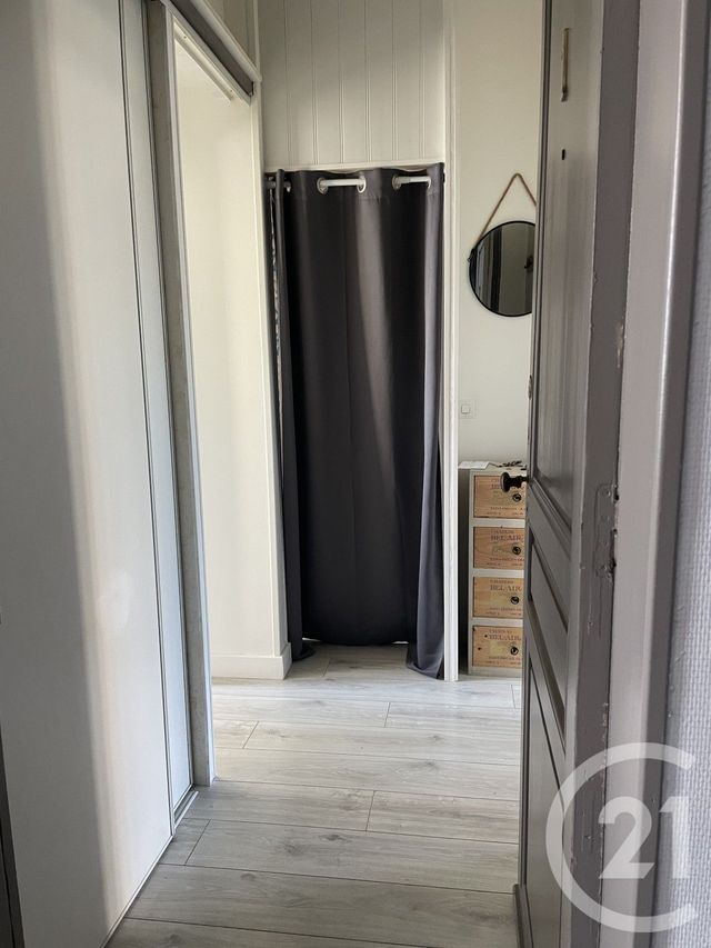 Appartement F2 à louer - 2 pièces - 52.0 m2 - MONTPON MENESTEROL - 24 - AQUITAINE - Century 21 Vallée De L'Isle