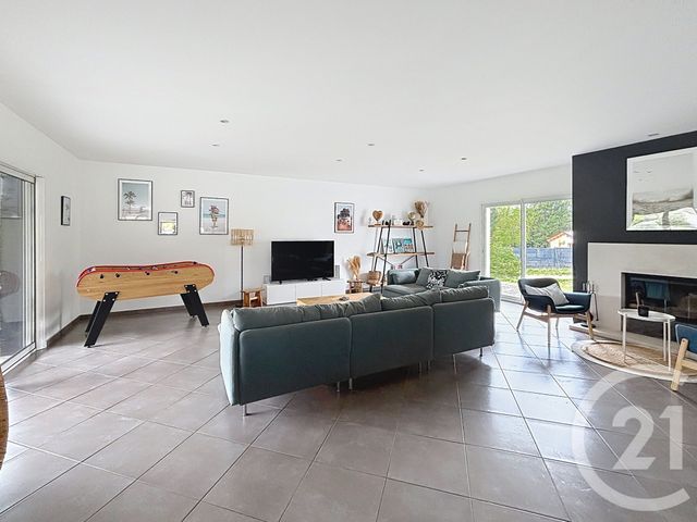 maison à vendre - 8 pièces - 233.61 m2 - MONTPON MENESTEROL - 24 - AQUITAINE - Century 21 Vallée De L'Isle